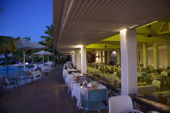 Dining 55 of 99