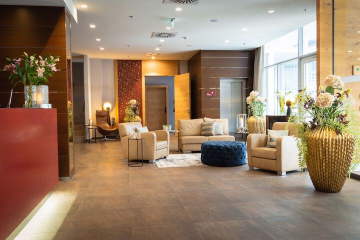 Hotel Interior 11 of 82