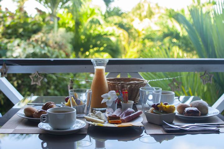 Breakfast/Coffee Service 55 of 67