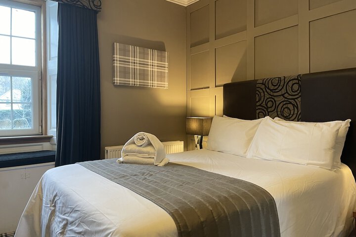 Room 5 of 35