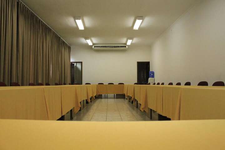 Meeting 28 of 33