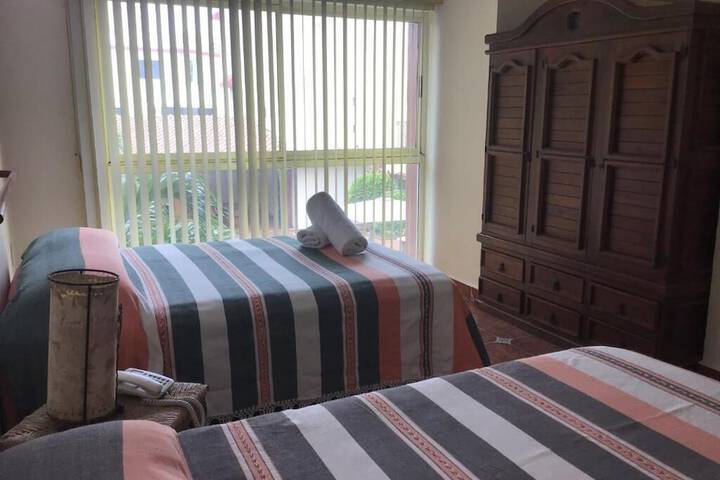 Room 12 of 26
