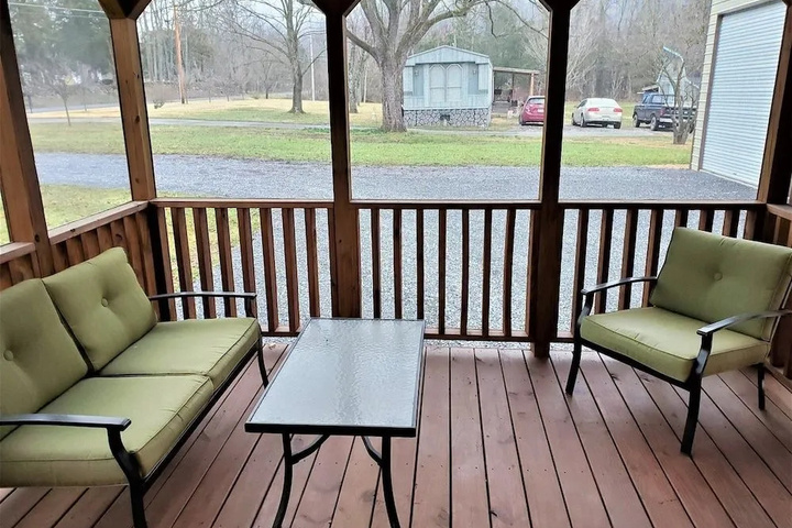 Terrace/Patio 6 of 16
