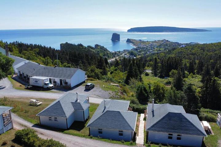 Au Pic de lAurore Motel-Chalets