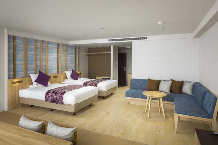 Room 14 of 124