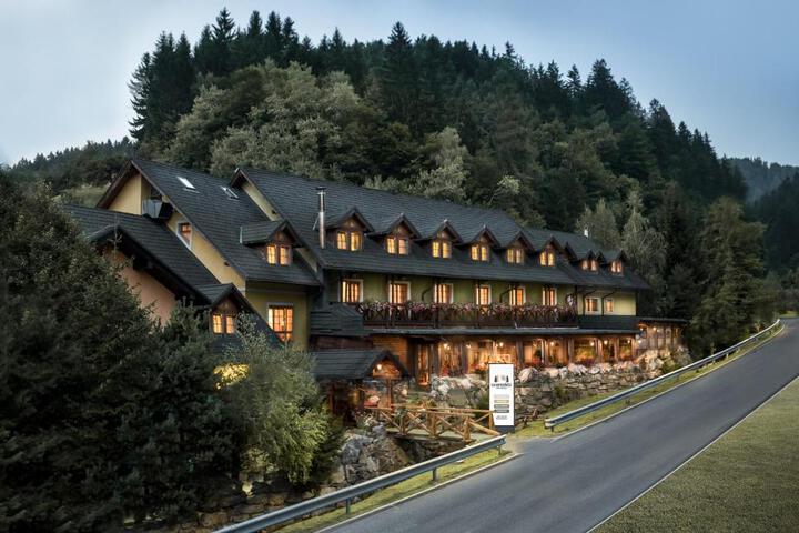 Hotel in restavracija Pod Roglo