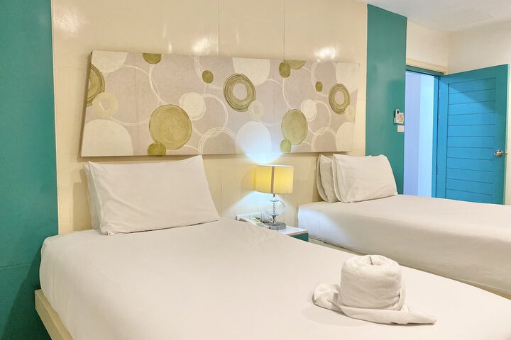 Room 21 of 117
