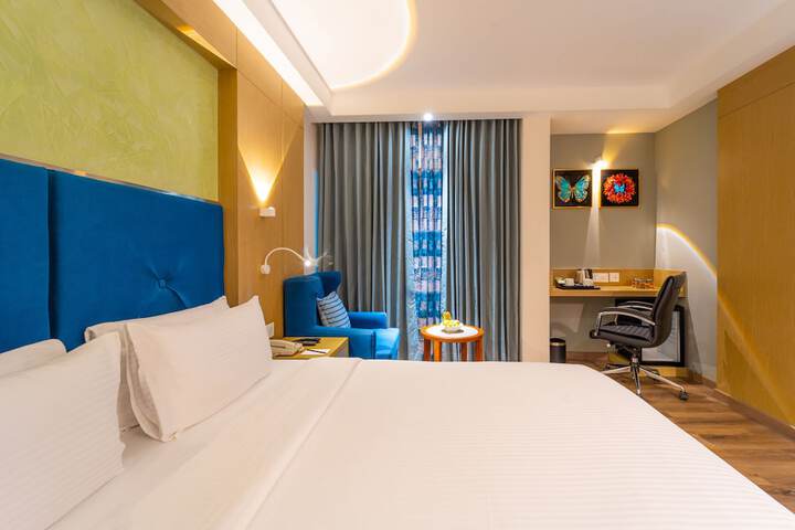 Room 15 of 40