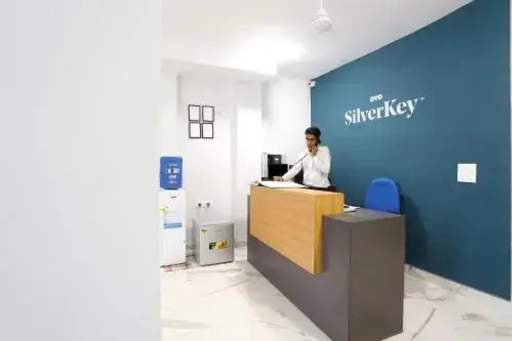 SilverKey Executive Stays 35523 Plot 66