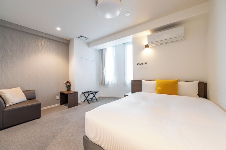 Room 11 of 47