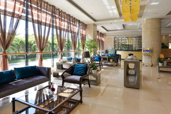 Lobby Entry
