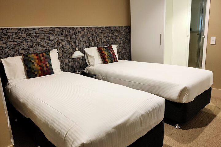 Room 9 of 47