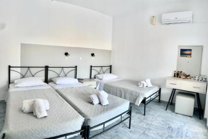 Hotel Kedros
