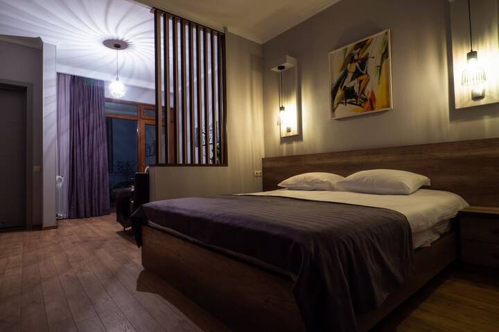 Room 5 of 46