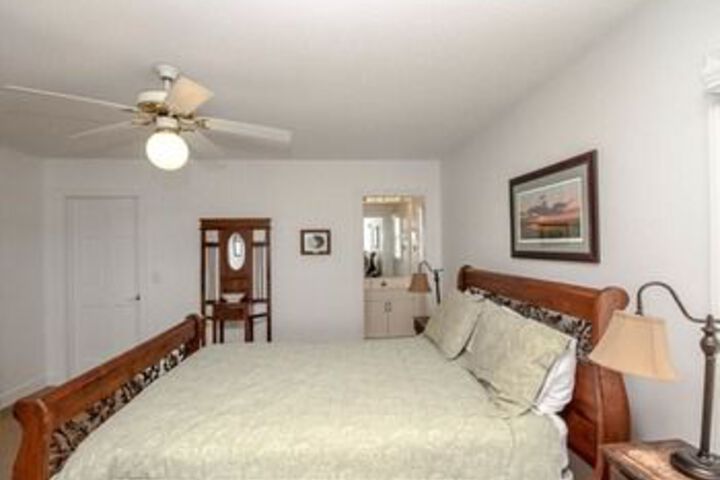 Room 14 of 46