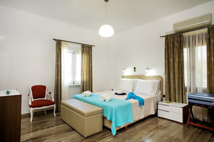 Room 7 of 46