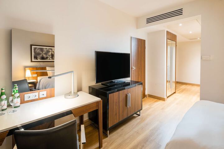 Room 41 of 224