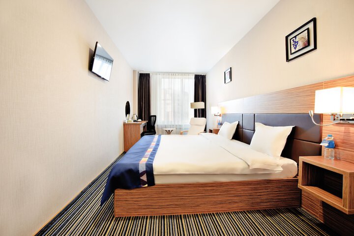 Room 20 of 61