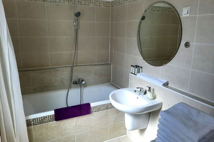 Bath Photo