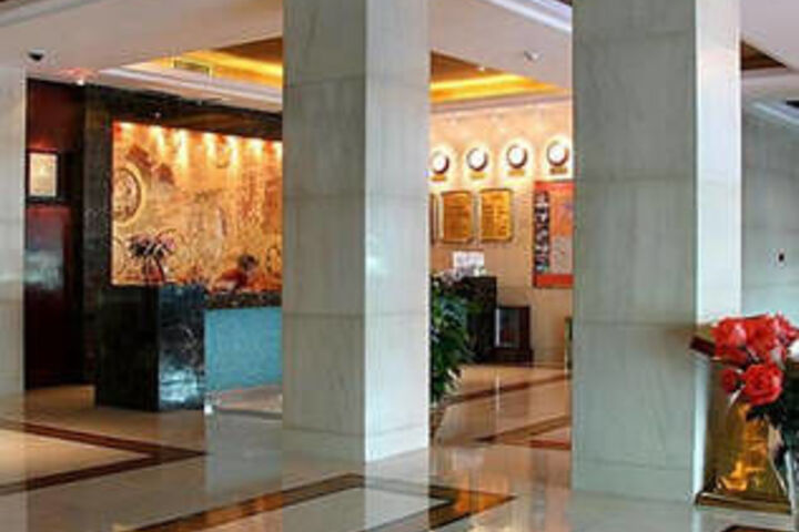 Hotel Interior 103 of 134