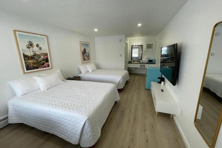 Poolside Double Rooms