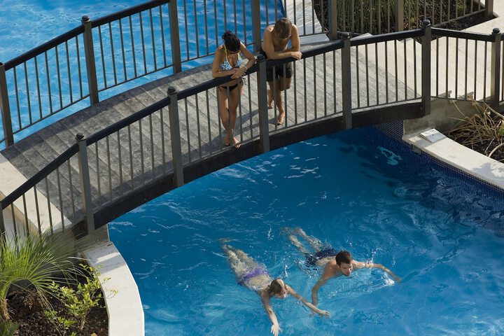 Pools & Facilities