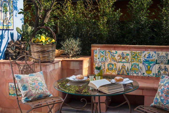 Terrace/Patio 20 of 101