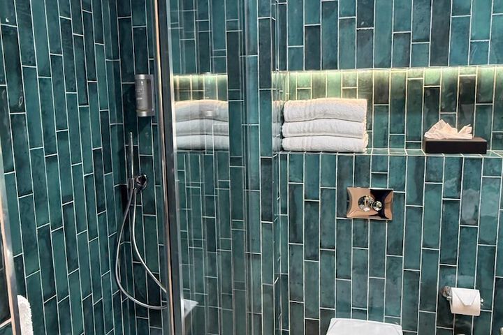 Clean Restrooms