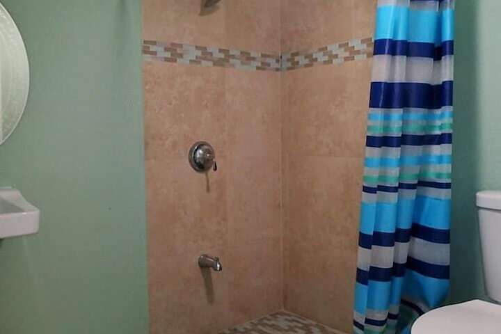 Room 14 of 24