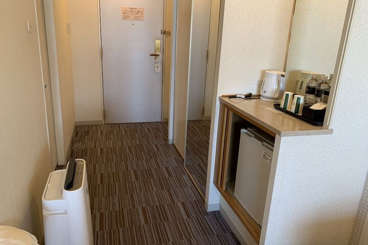 Room amenity