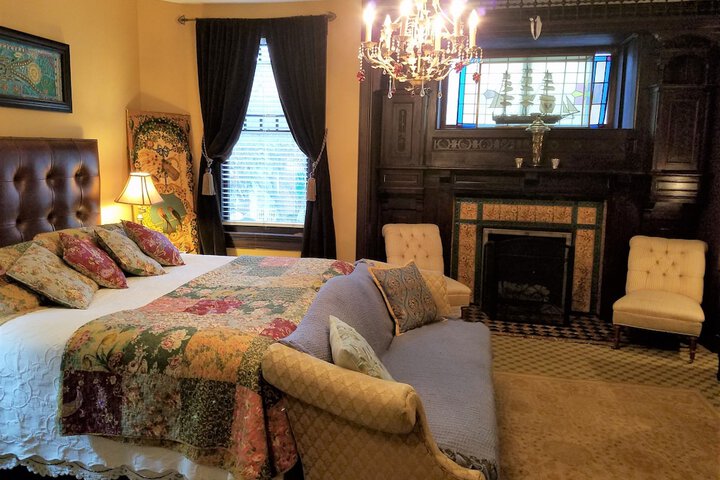 Room 16 of 117