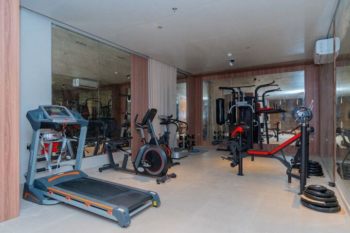 Hotel 7 of 8