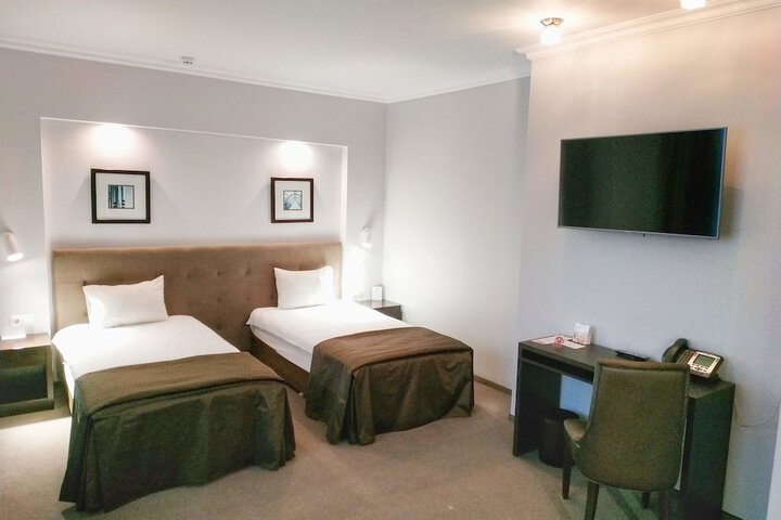 Room 21 of 86