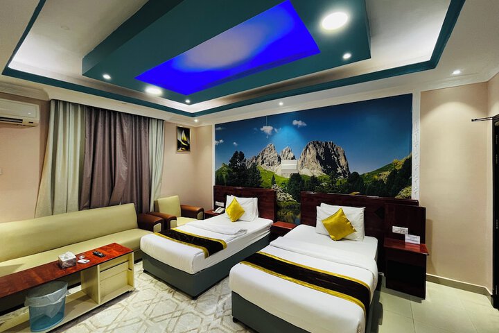 Room 17 of 21