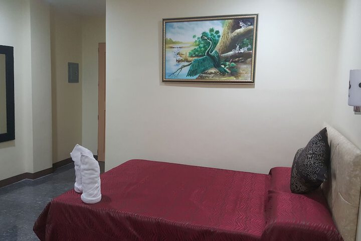 Room 22 of 105