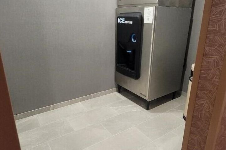 Vending machine