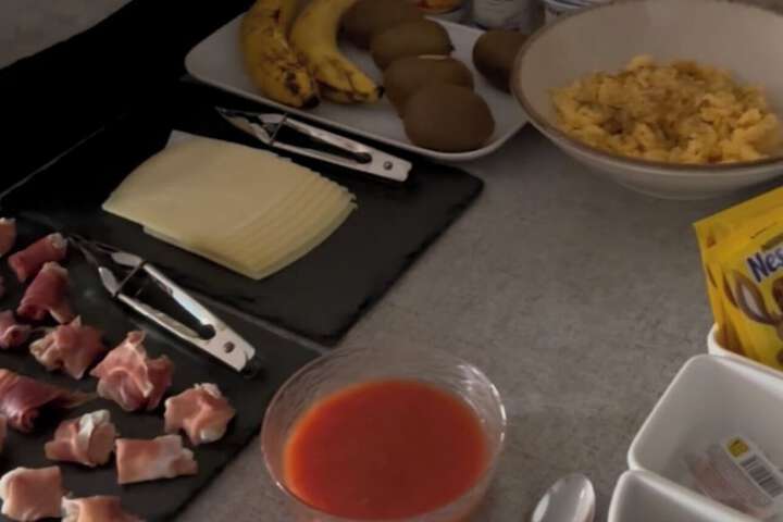 Dining 85 of 108
