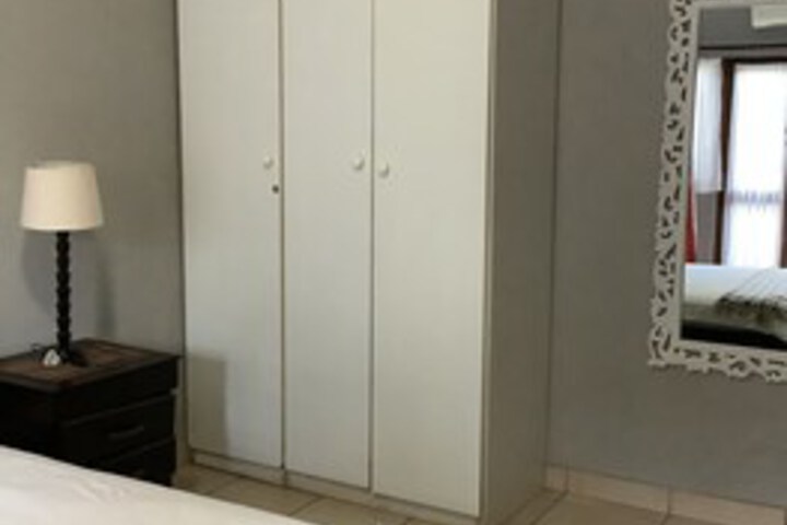 Room 22 of 171