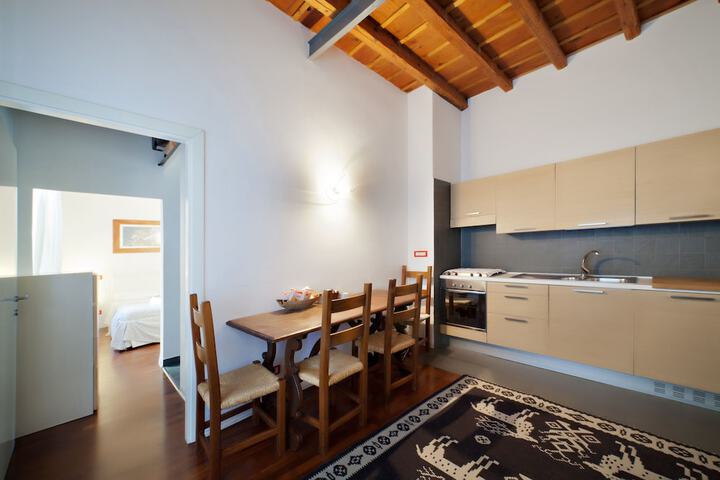 Room 15 of 27