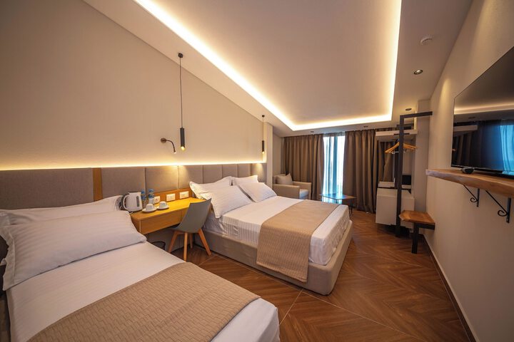 Room 30 of 95