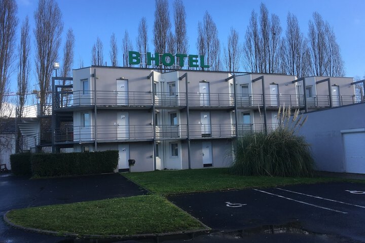 BHôtel De Caen in Mondeville