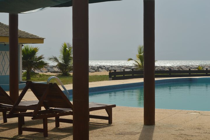 Pool Hotel