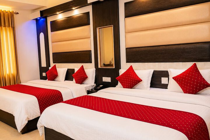 Room 3 of 13