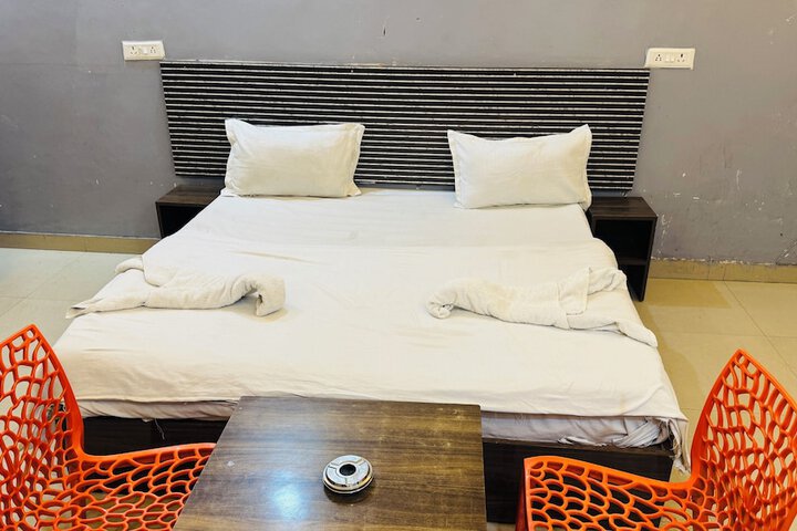 Room 19 of 39