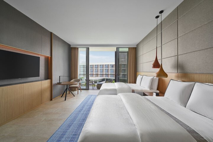Room 17 of 320