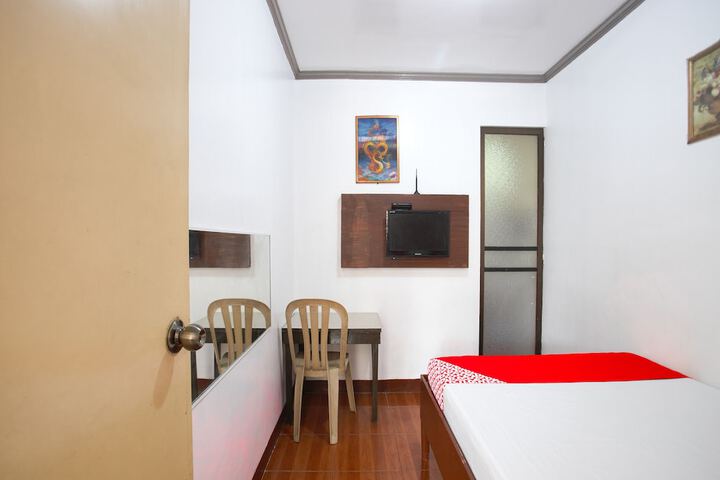 Room 12 of 29