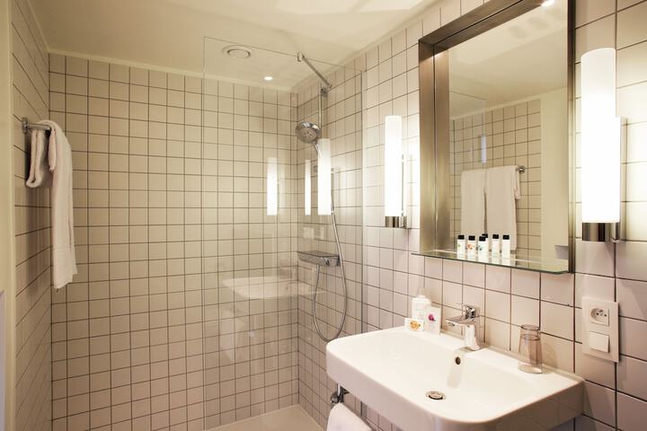 Bath Interior
