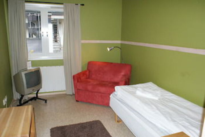 Room 15 of 21