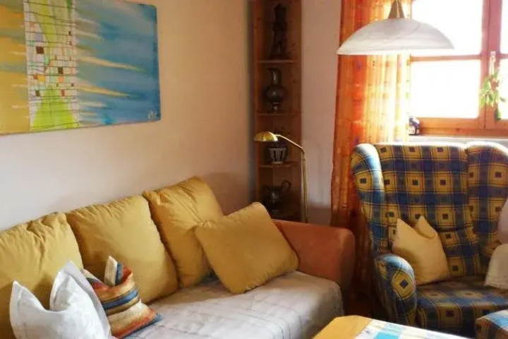 Room 2 of 13