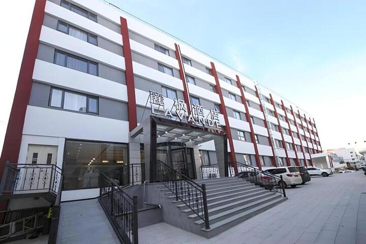 Exterior of Lavande Hotel Beijing Guanganmen Lize Commercial Zone